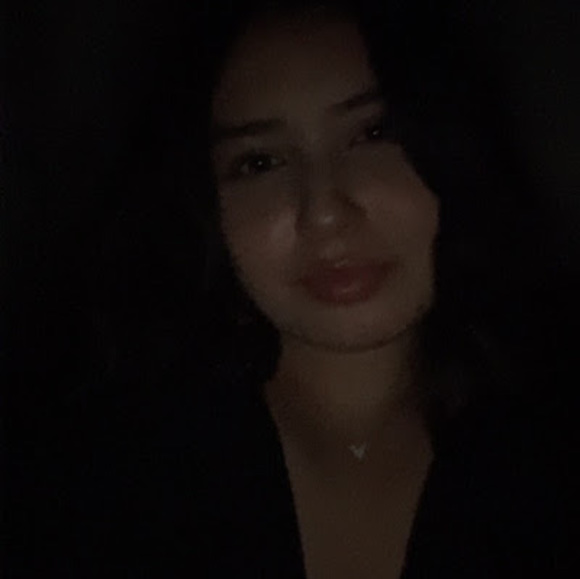 Meet your Posher, Ashley - Picture 1 of 1